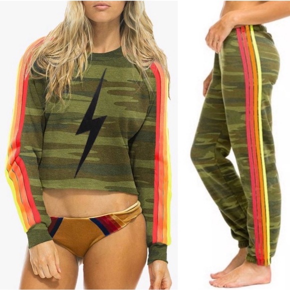 Bolt Stitch 4 Stripe Camo Set